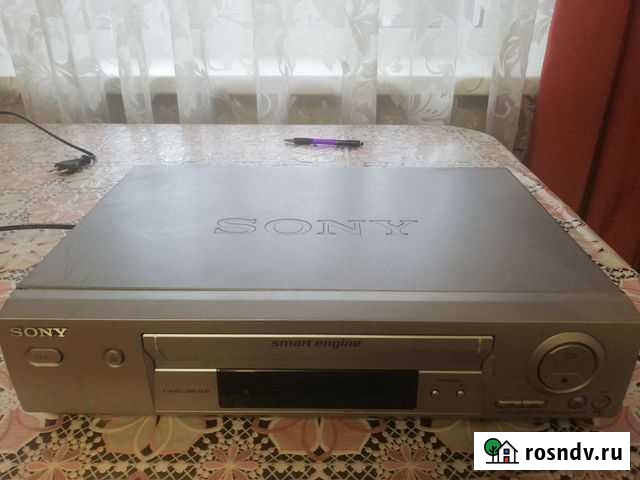 Видеомагнитофон sony Светлый - изображение 1
