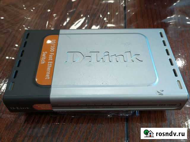 Коммутатор D-Link DES-1008D Сургут - изображение 1