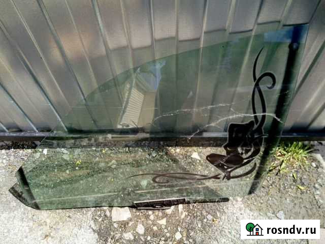 Стекло на ауди 100 45 кузов левая дверь Алексеевка - изображение 1