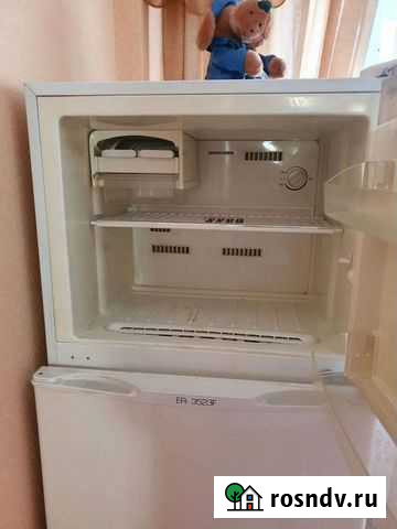 Холодильник бу Благовещенск - изображение 1