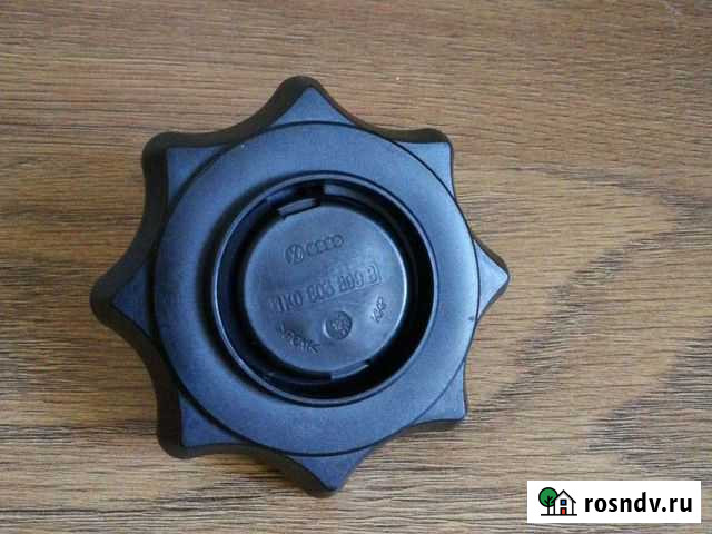 Болт крепления запасного колеса на ваг Дзержинск - изображение 1