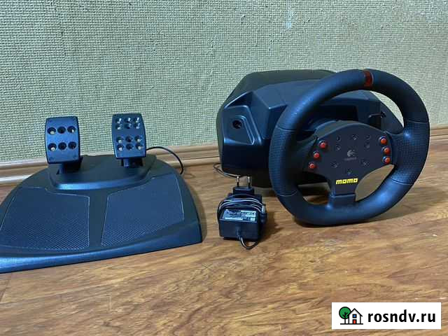 Logitech Momo Racing Великий Новгород - изображение 1