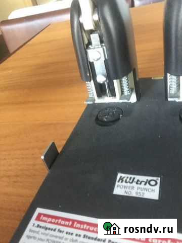 Дырокол мощный KW-Trio 952 до 150 листов Омск - изображение 1
