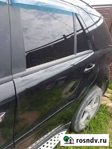 Дверь задняя лeвая Mеrсеdеs ML W164 Гвардейское - изображение 1