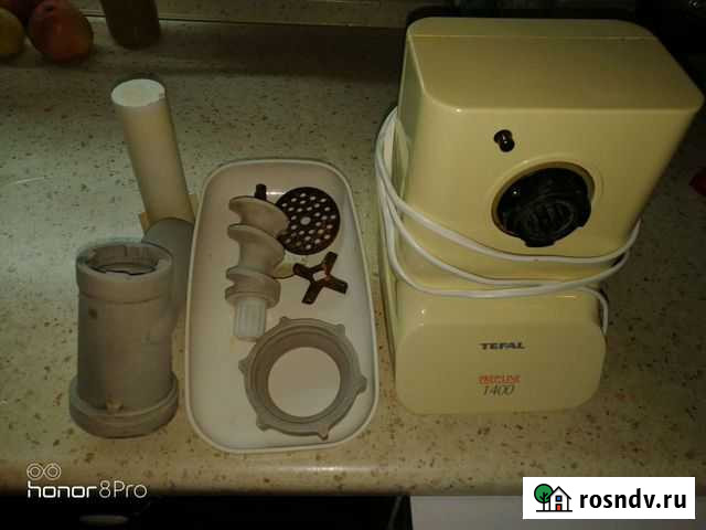 Мясорубка электрическая бу Саратов - изображение 1