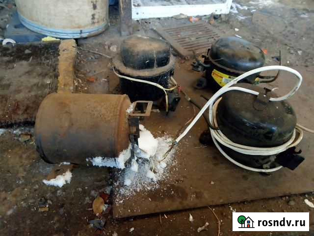 Компрессор от холодильника бу Шадринск - изображение 1