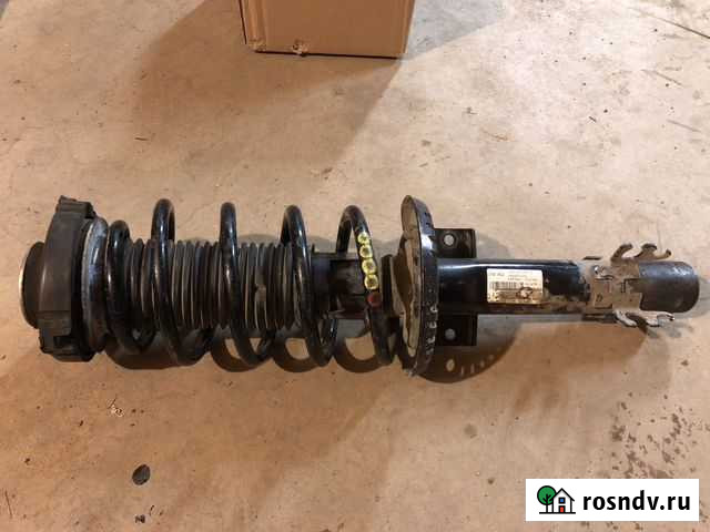 Аммортизатор с пружиной передний поло седан рестай Ржев - изображение 1