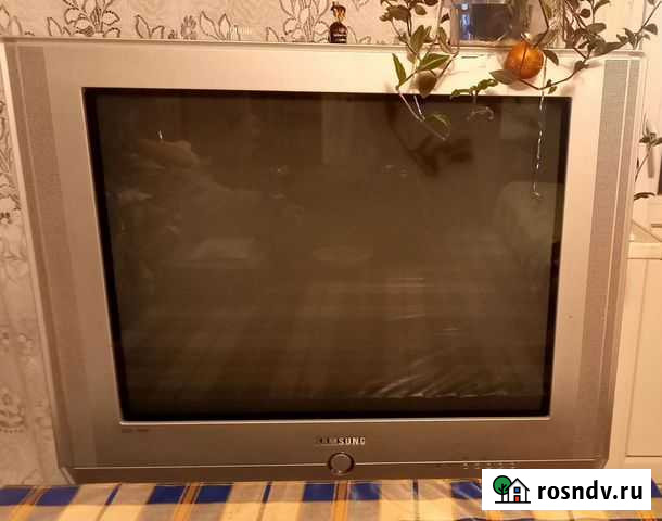 Бу телевизор samsung Саратов - изображение 1