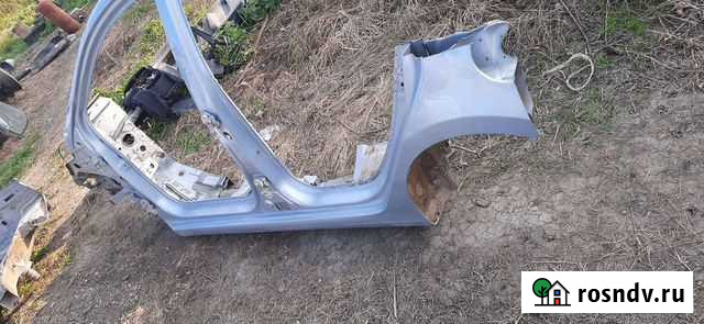 Хюндай солярис боковина Мингрельская - изображение 1