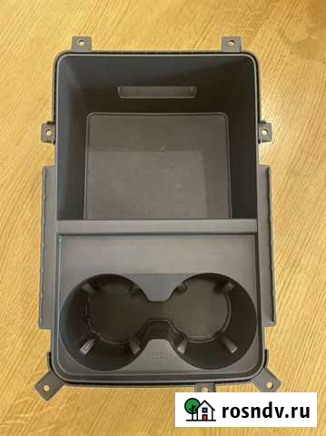 Подстаранник (бокс подлокотника) Audi Q5 2FY Дубовое - изображение 1