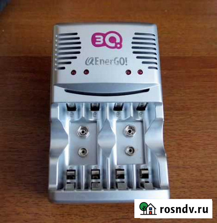 Зарядное устройство 3Q на 4 аккумулятора AA/AAA Новосибирск - изображение 1