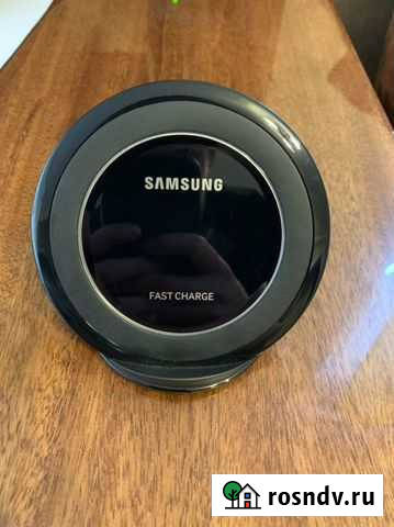 Беспроводное зарядное устройство Samsung Кемь - изображение 1