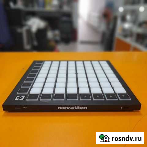 Novation launchpad mini MR3 новый Кемерово - изображение 1