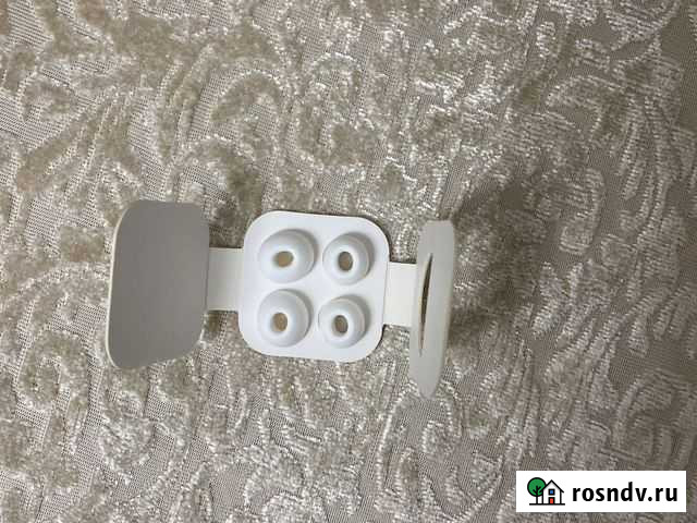 Вакумы от airpods pro Сургут - изображение 1