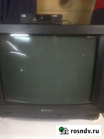 Телевизор samsung, ресивер на 20 каналов Золотково - изображение 1