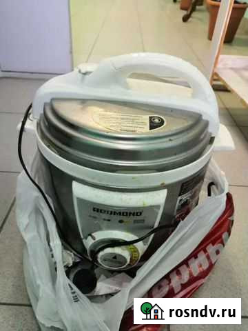 Мультиварка Redmond рабочая Апрелевка - изображение 1