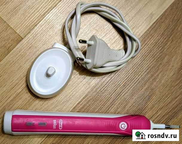 Электрическая зубная щетка Oral-B Pro Оренбург - изображение 1