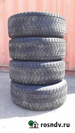 Колеса Bridgestone Зимние нешипованные 265/65/17 Астрахань - изображение 1
