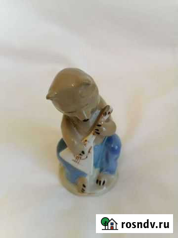 Статуэтка фарфоровая Конаково - изображение 1