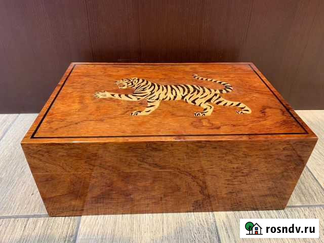 Хьюмидор Davidoff Москва - изображение 1