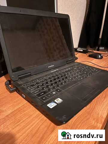 Наутбук eMachines e527 Иваново - изображение 1