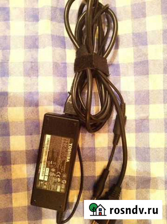 Блок питания для ноутбука toshiba 19v/3.95a Красноярск - изображение 1