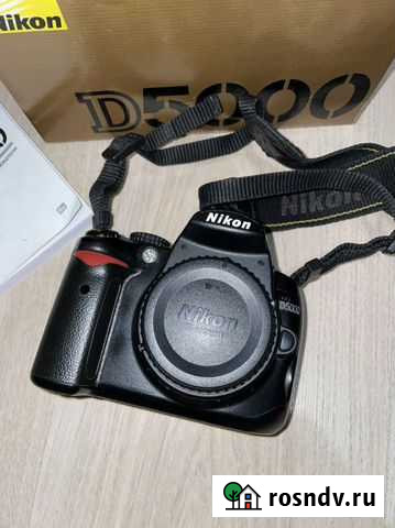 Зеркальный фотоаппарат Nikon D5000 Екатеринбург - изображение 1