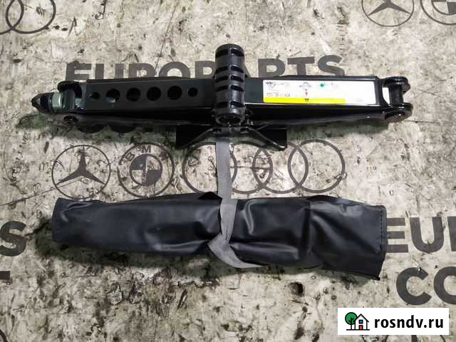 Домкрат оригинальный на Audi A6 (C7) allroad 4G5 Владивосток - изображение 1