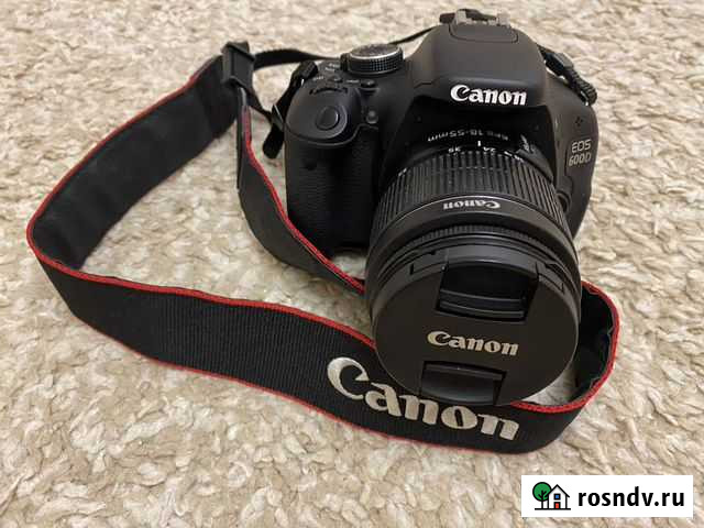 Зеркальный фотоаппарат canon 600d Ялуторовск - изображение 1