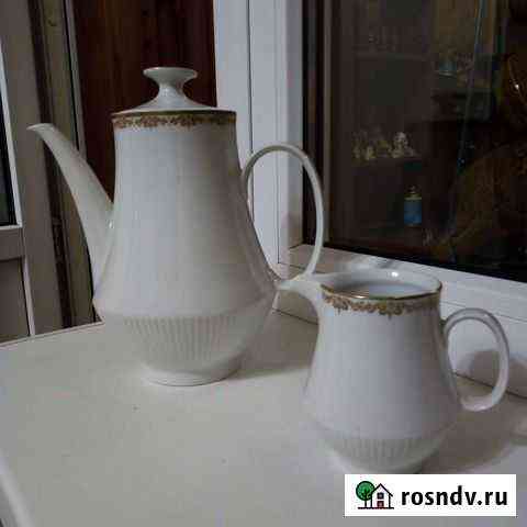 Большой кофейник и молочник. Кольдиц Таганрог