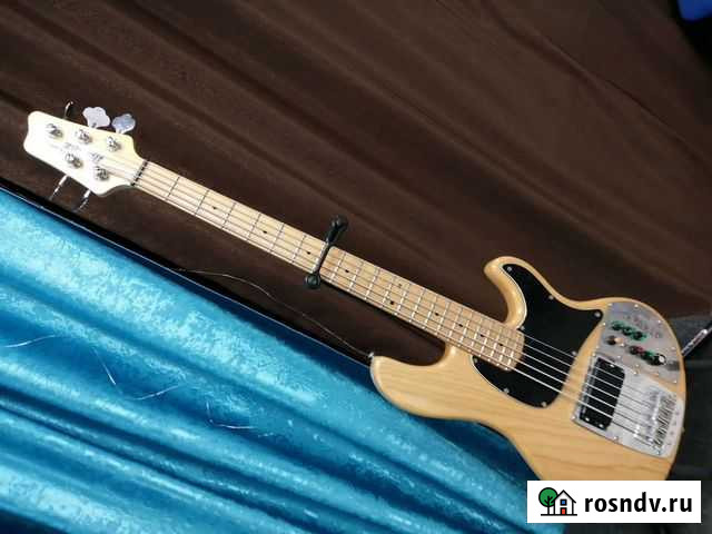 Бас гитара 5 струн Калуга - изображение 1