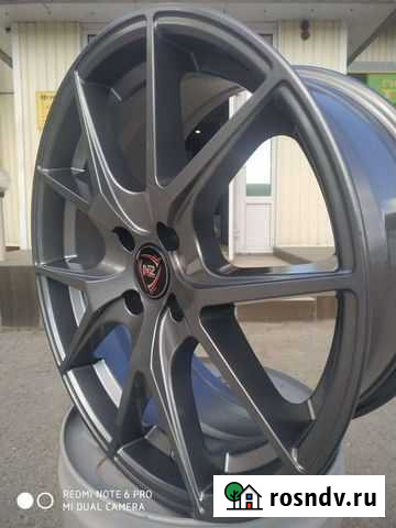 Литой диск H04 r17 4*100 7.5j d54.1 ET38 Graphite Липецк - изображение 1