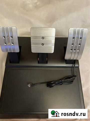 Педали Thrusmaster T3PA, от руля T300RS GTE Москва - изображение 1