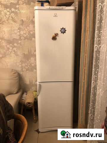Холодильник indesit Марьянская - изображение 1