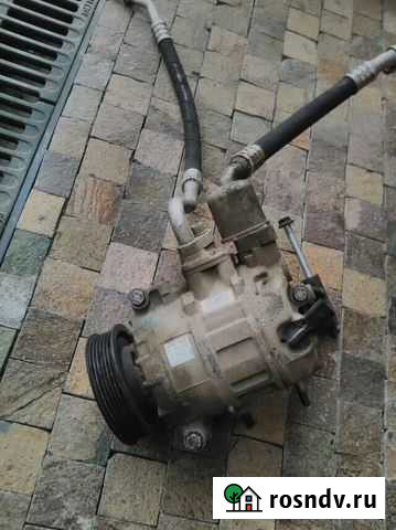 Компрессор кондиционера к Фольксваген Крафтер 2.5 Развилка - изображение 1