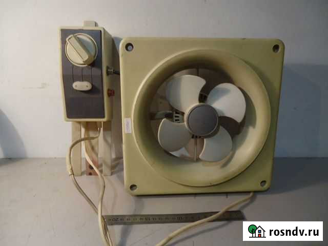 СССР вентилятор форточный 26х26см Киров - изображение 1