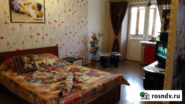 1-комнатная квартира, 35 м², 4/4 эт. в аренду посуточно в Лениногорске Лениногорск - изображение 1