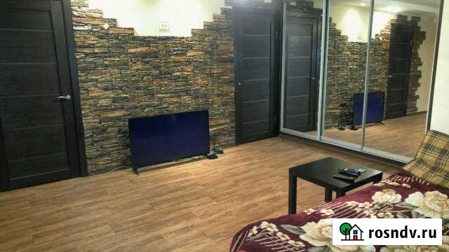 2-комнатная квартира, 42 м², 2/4 эт. в аренду посуточно в Новозыбкове Новозыбков - изображение 1