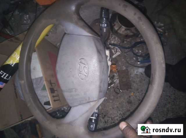 Руль хендай Акцен 2004г Нижневартовск - изображение 1