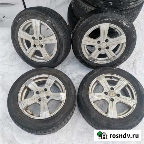 185/60 R14 dunlop GraspicS3 Зима Литые R14 pсd:4x9 Калуга - изображение 1