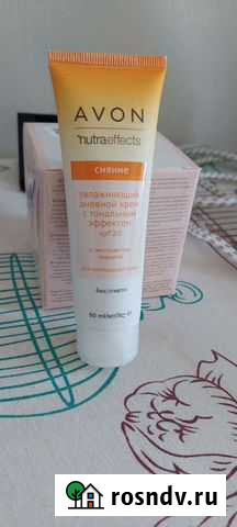 Увлаж. дн. крем с тон. эфф. Сияние Sff20 Иваново - изображение 1