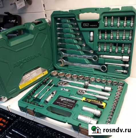 Набор инструментов из 82 предметов Поселок искателей - изображение 1