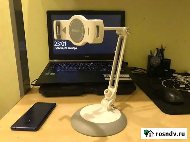 Настольный держатель для телефона / планшета Санкт-Петербург - изображение 1