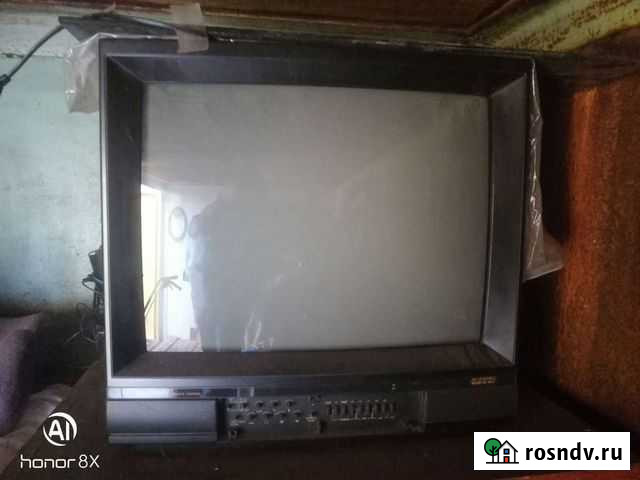 Телевизор sharp Магнитогорск - изображение 1