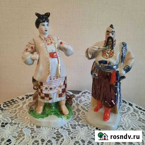 Фарфоровые статуэтки Одарка и Казак Ковров - изображение 1