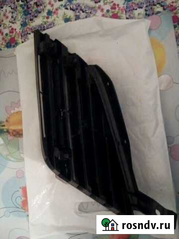 Решетка радиатора Nissan Primera P12 левая Новомосковск - изображение 1