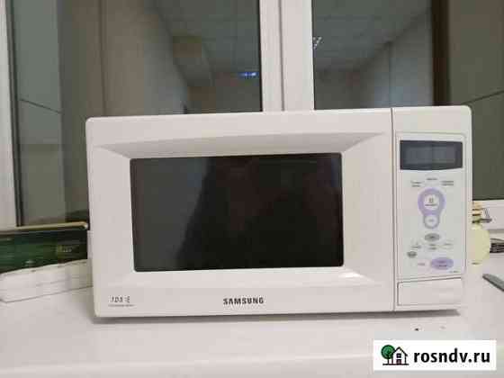 Микроволновая печь Samsung (полурабочая) Новосибирск