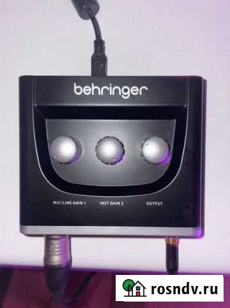 Звуковая карта Behringer U-Phoria UM2 Москва - изображение 1