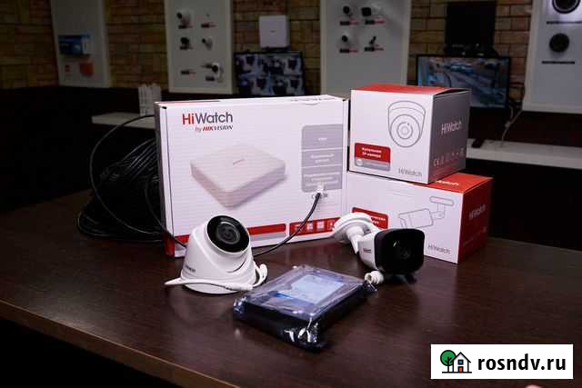 Комплект IP видеонаблюдение HiWatch - 2 камеры+HDD Курган - изображение 1