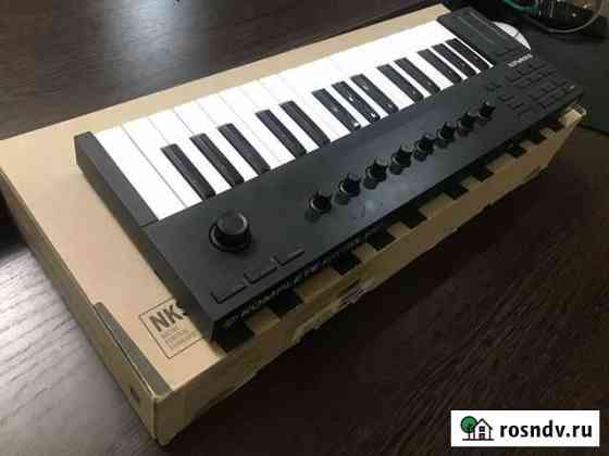 Миди-клавиатура NI Komplete Kontrol M32 Астрахань